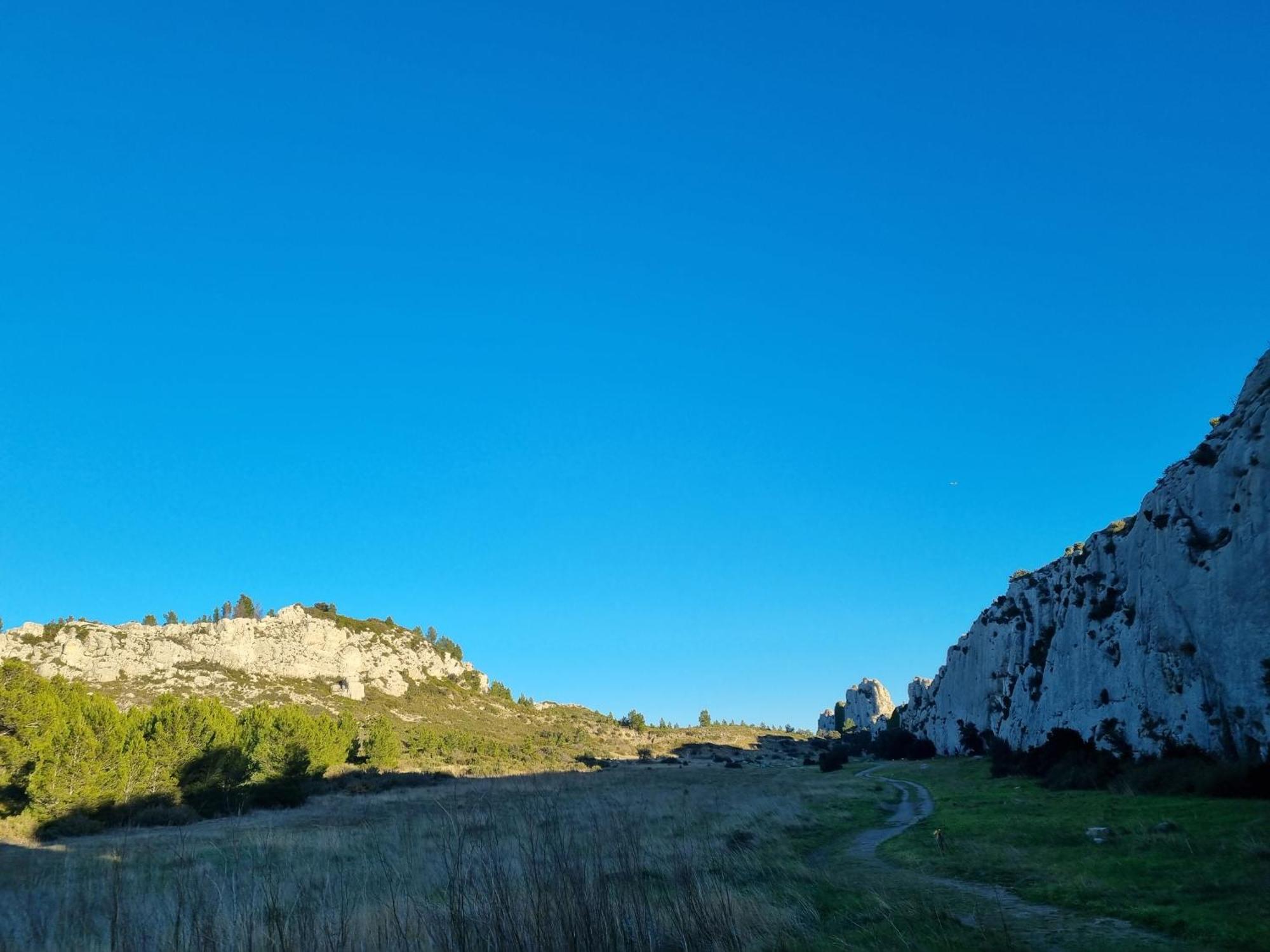 Les Garrigues De La Vallee Des Baux بارادو المظهر الخارجي الصورة