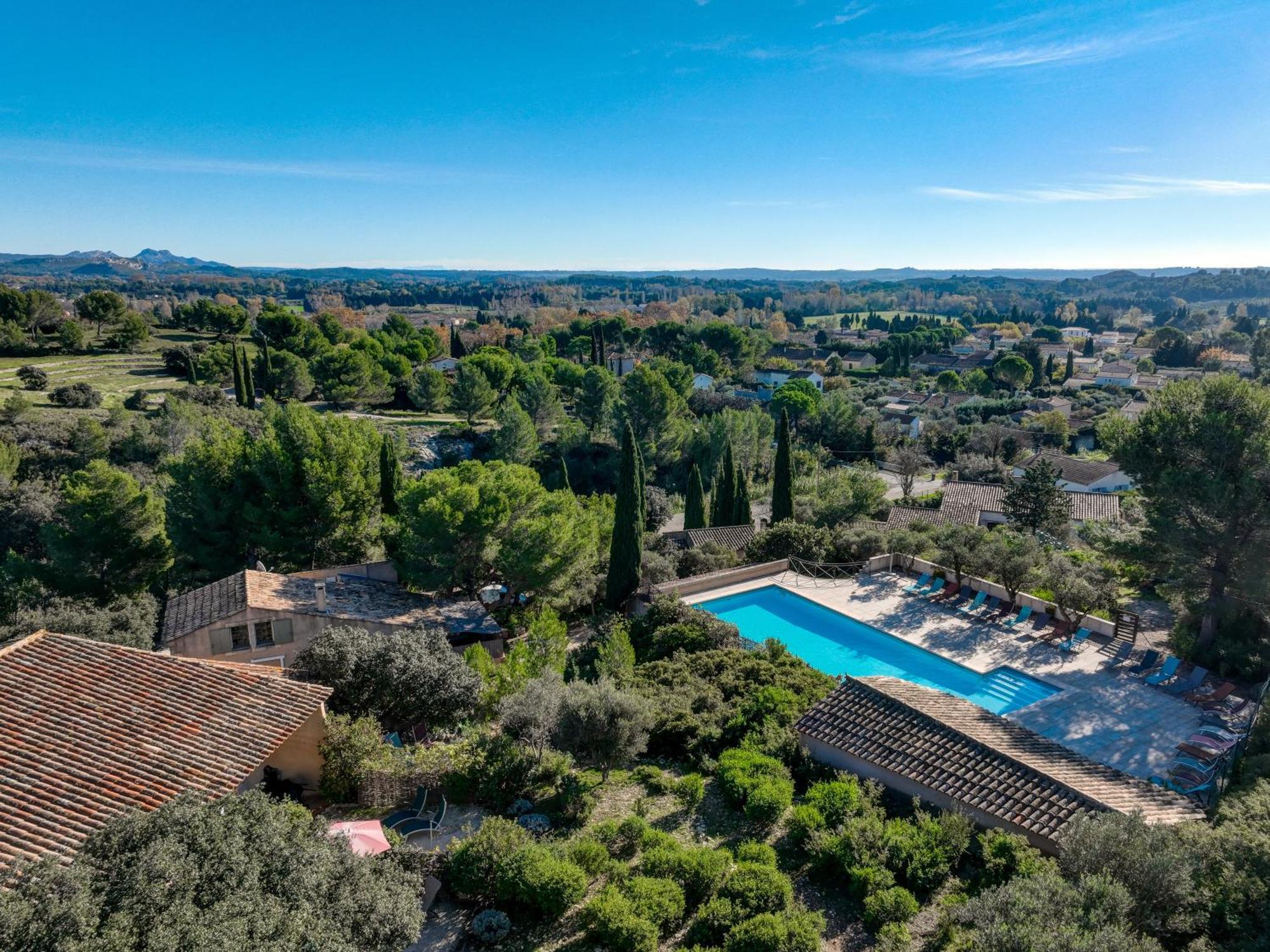 Les Garrigues De La Vallee Des Baux بارادو المظهر الخارجي الصورة